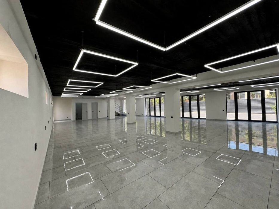СРОЧНО! Аренда нежилого коммерческого помещения— 555 м²
Кибрай, ул.