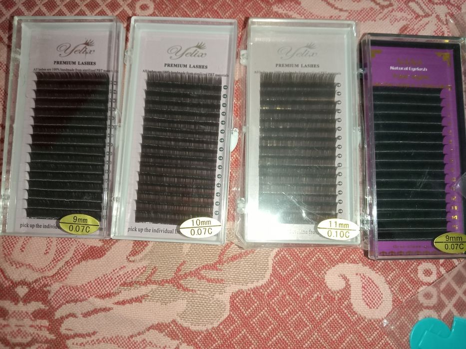 Для наращивания ресниц