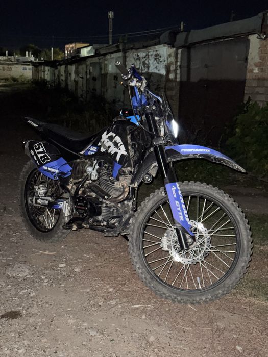 Продам эндуро 250