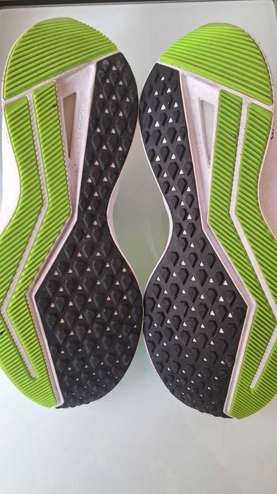 Дамски маратонки Nike Air Zoom Pegasus 36 – Номер 40.5