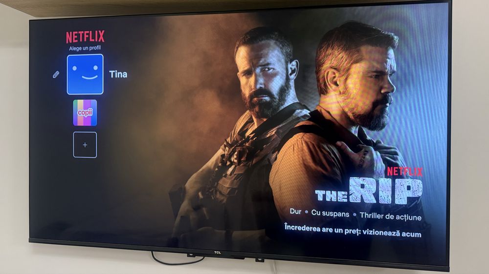 Televizor T CL LED 4K UHD