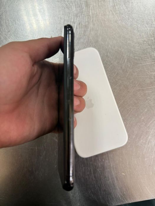 Iphone 11 pro 64 gb