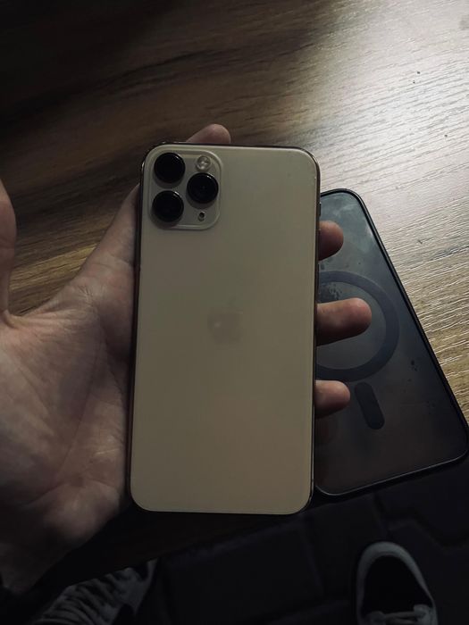 Айфон 11 про голд