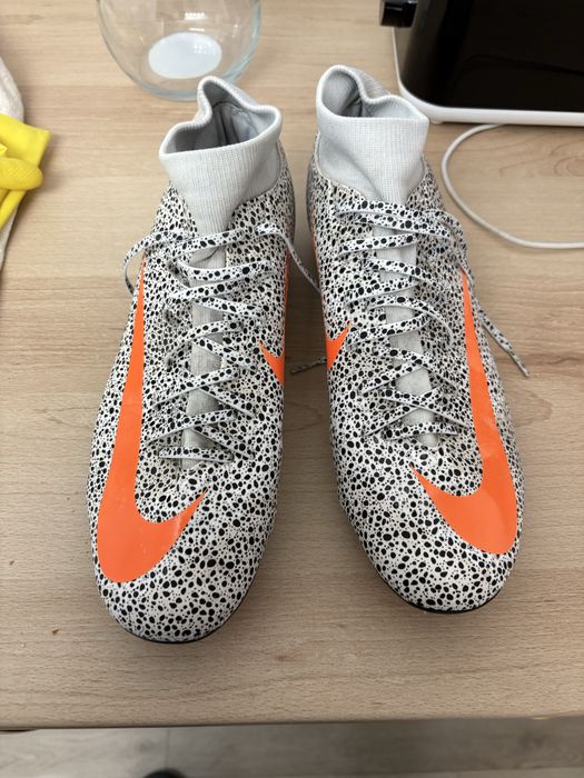 Ghete nike CR7.