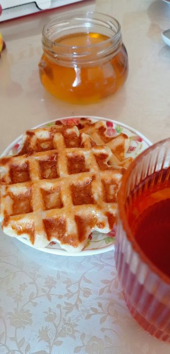 Продам вафельница DSP KC-1079