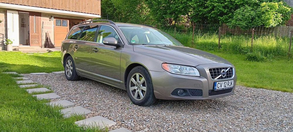 Volvo V70, 1,6 Diesel inmatriculat in anul acesta!