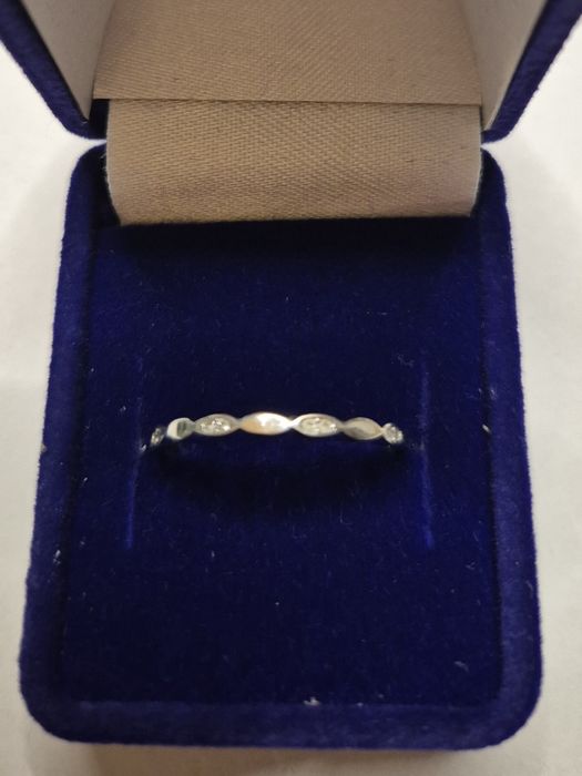 Inel argint cu pietre