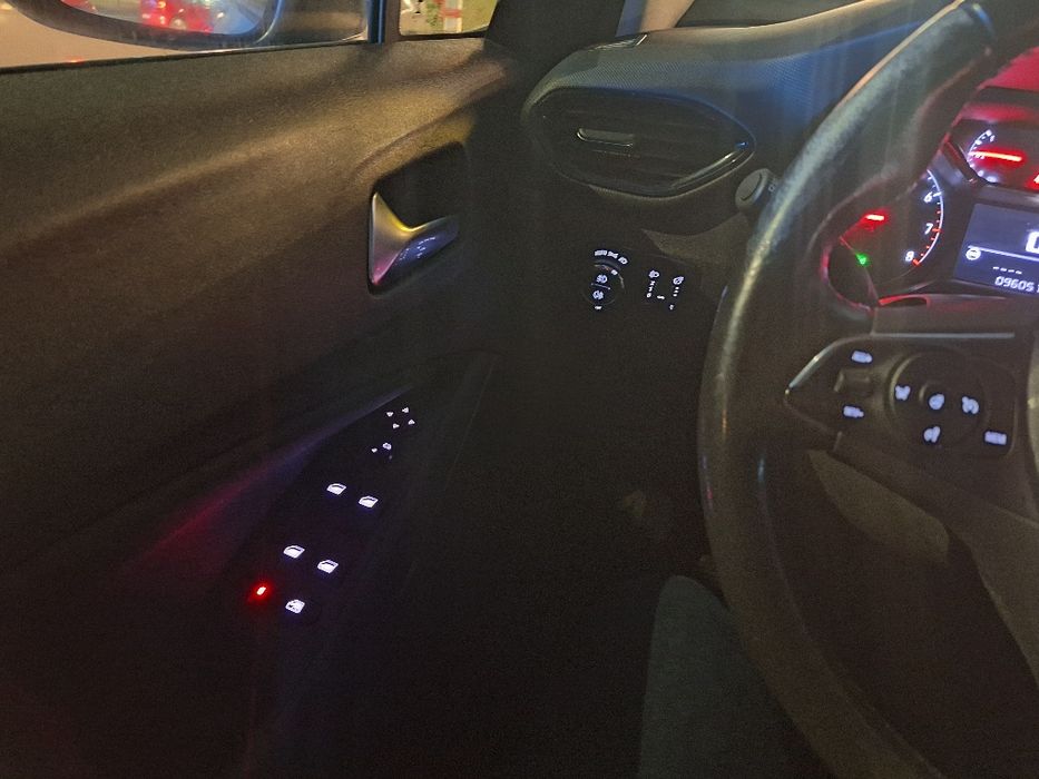 Opel Crossland X  2019