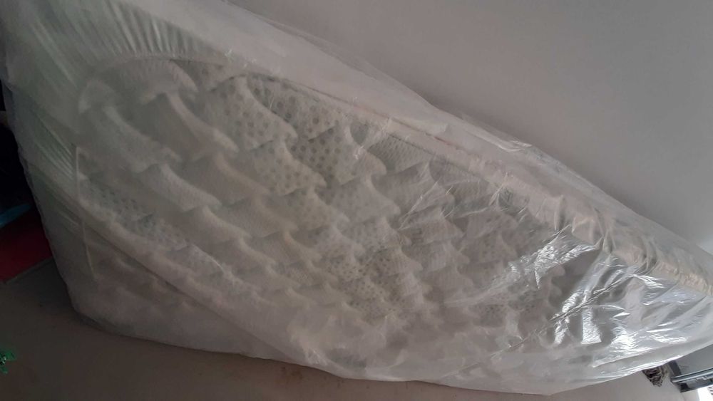 Матрак 90 см. x 200 см.