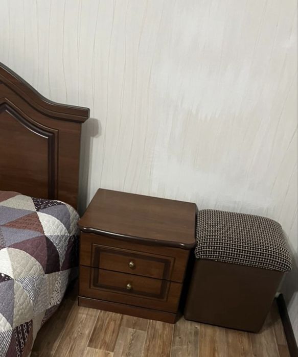 Спальный гарнитур