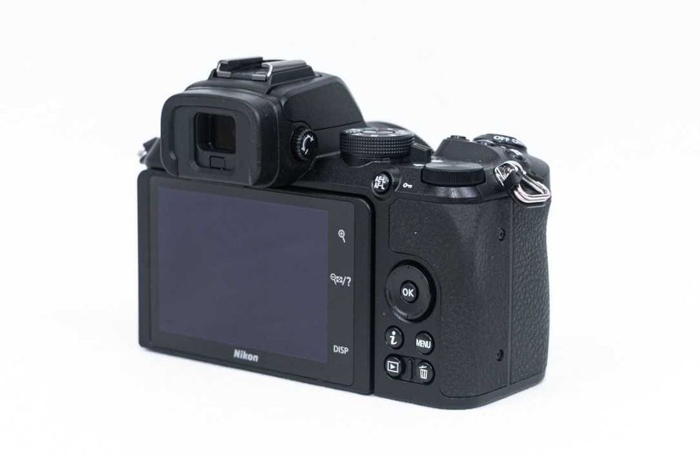 Nikon Z50 - kit + obiectiv 16-50mm - 400 de cadre - camera mirrorless