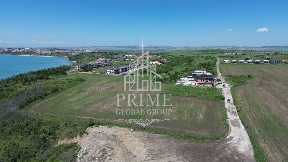 Продава се Парцел в Поморие - 9105 кв.м за 150 €/кв.м - Снимка #7
