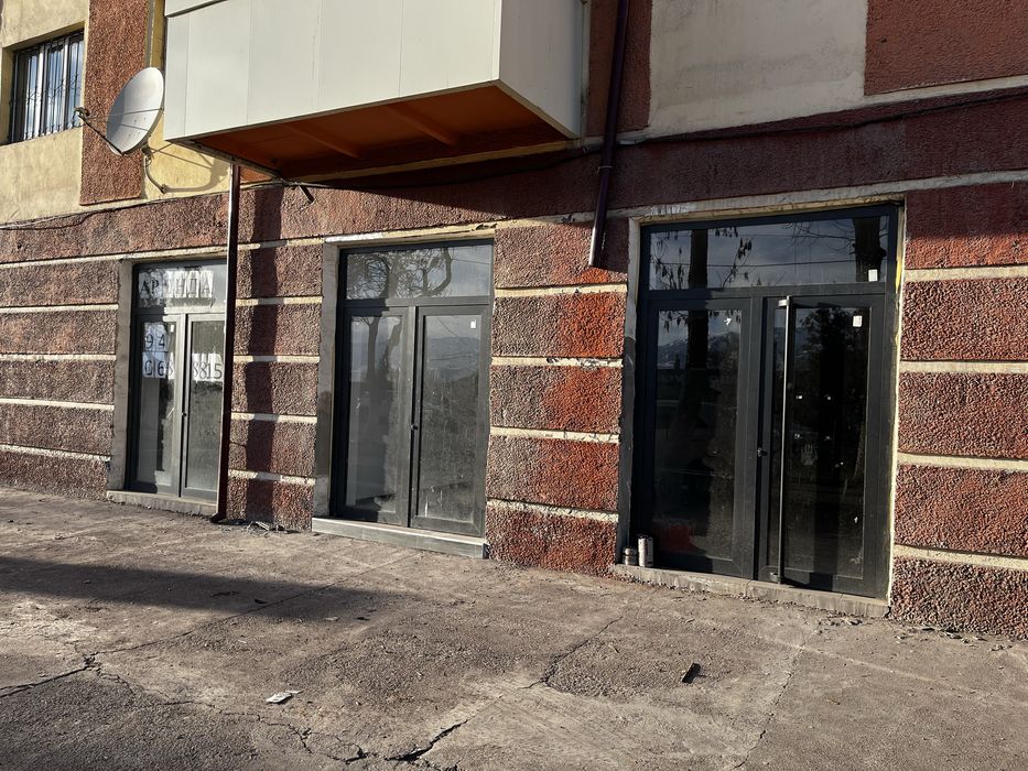 Помещение в Ангрене авто станция