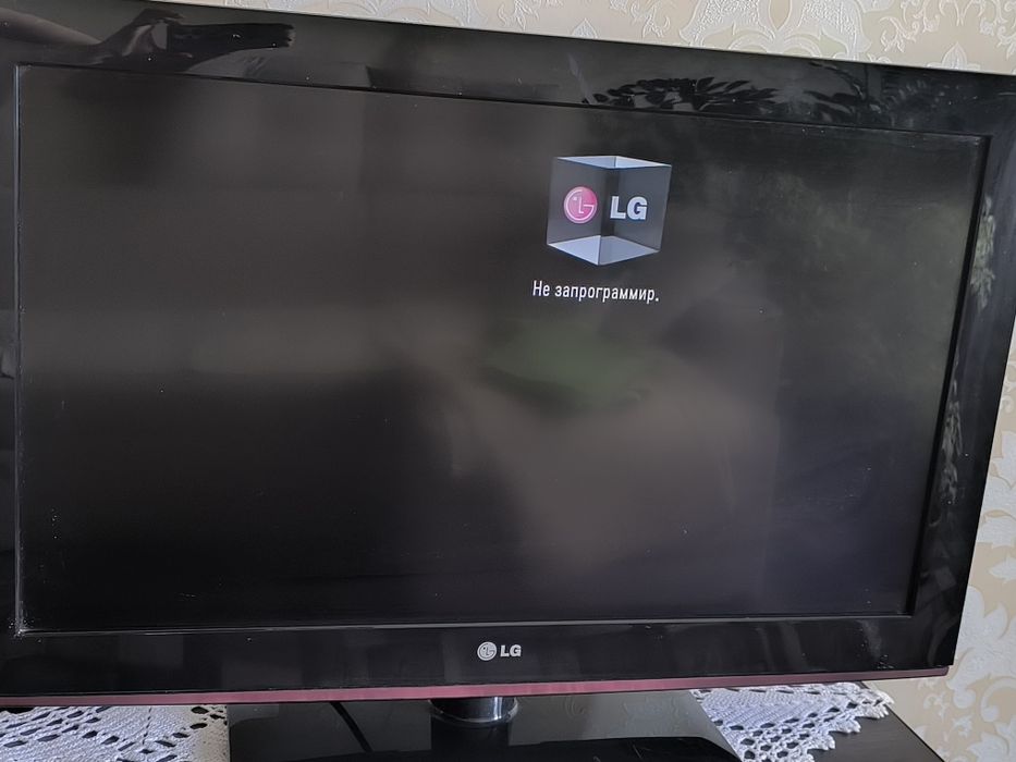 Продам телевизор LG