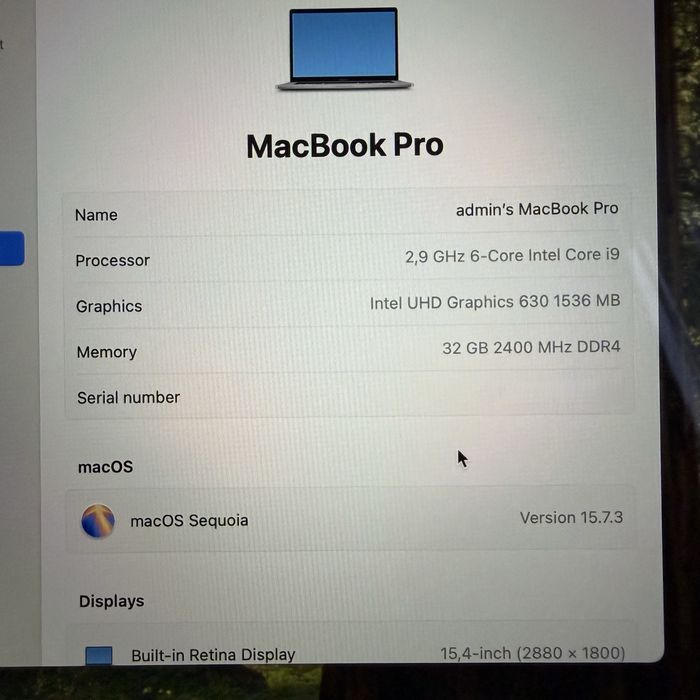 MacBook Pro 15 (2018) | VEGA 20 (4GB) | 32GB RAM | 2TB SSD | i9