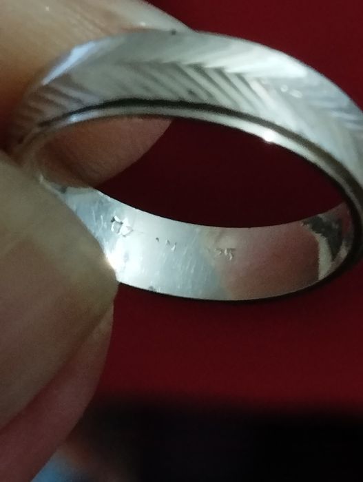 Inel din argint cu dungulițe