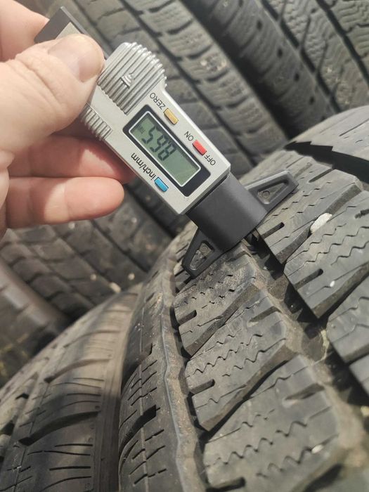 2бр.всесезонни гуми 215/65/16C Dunlop