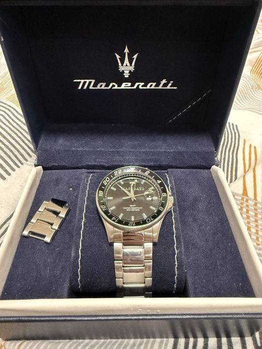 Часовник Maserati Sfida GMT