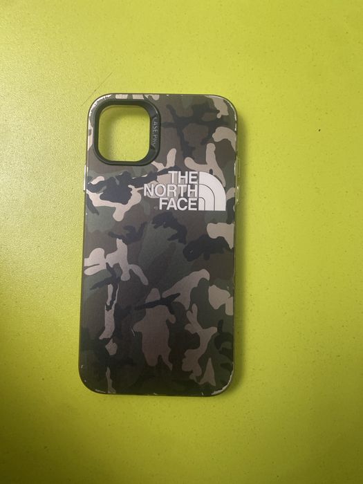 Чехол купил 23 году