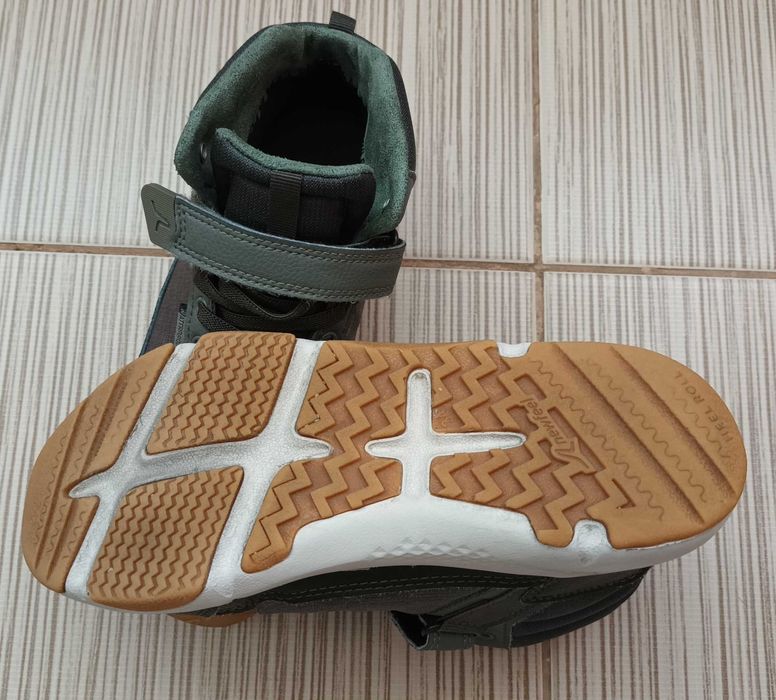 Încălțăminte nr.34 băieți