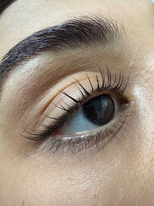 Перманентный макияж бровей и Губ и ламинатция ресниц и бровей