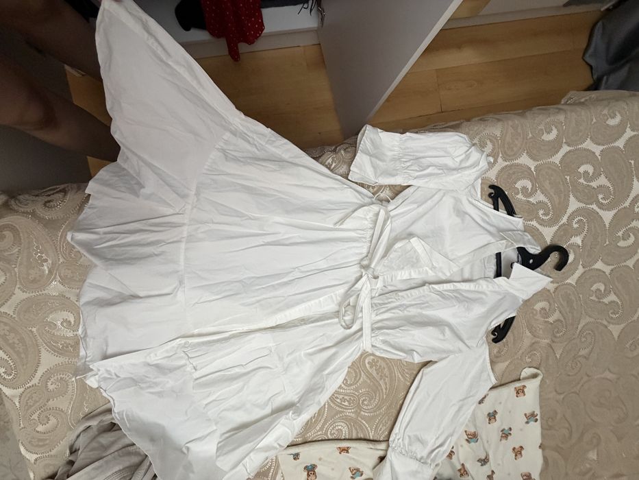 Платье женское продам