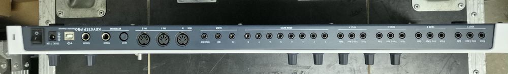 Arturia KeyStep Pro claviatura MIDI