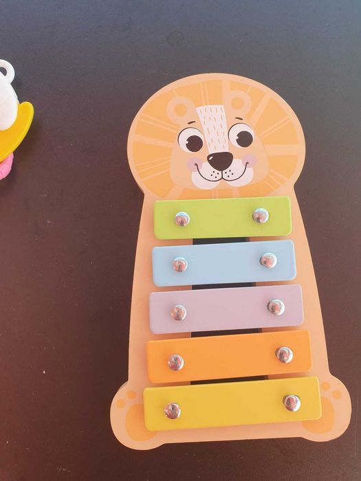 Lot 10 jucării bebeluși – VTech, Chicco și jucării din lemn