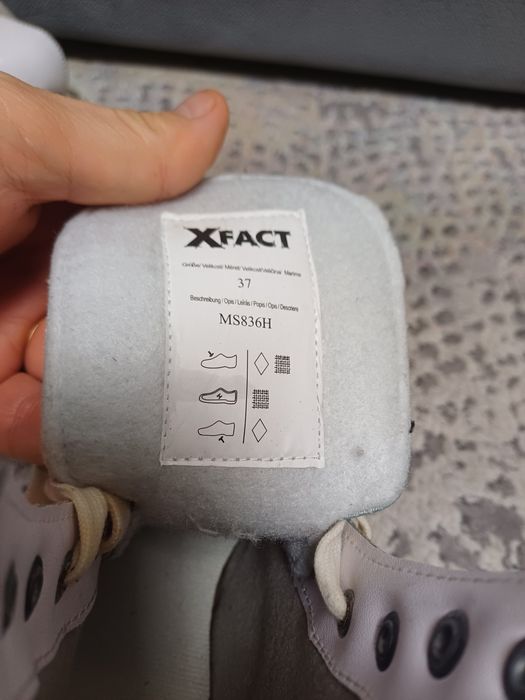 Patine gheata barbati marimea 37!