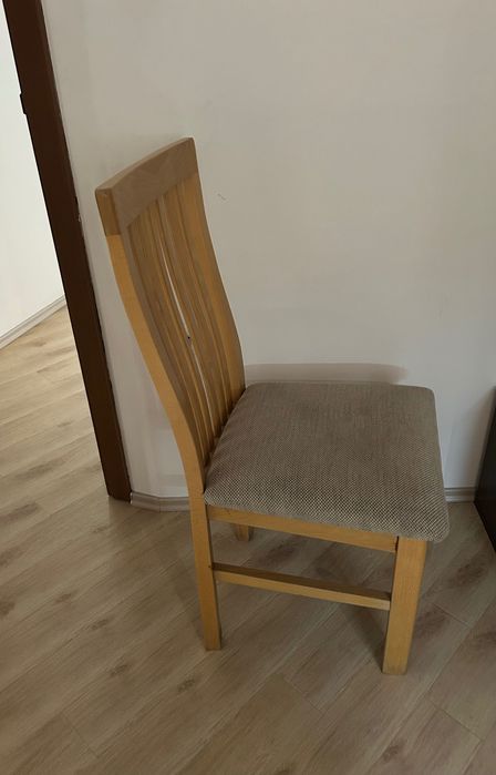 Дървена трапезна меса