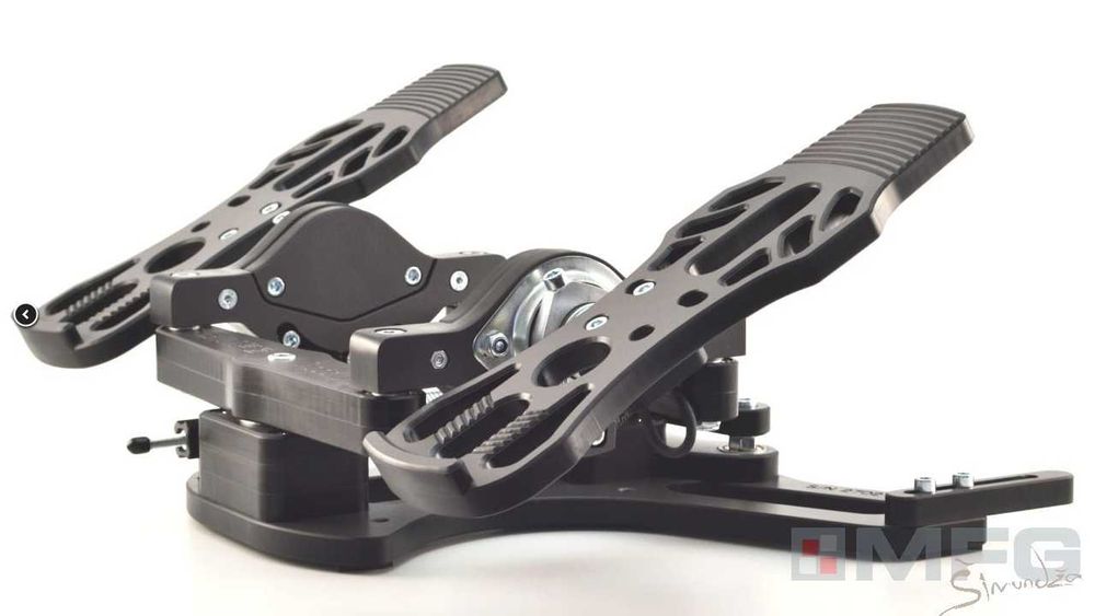 honeycomb aeronautical bravo throttle quadrant, yoke, radio Авиационен симулатор, щурвел, радио, ръдър педали MFG CROSSWINDS V3