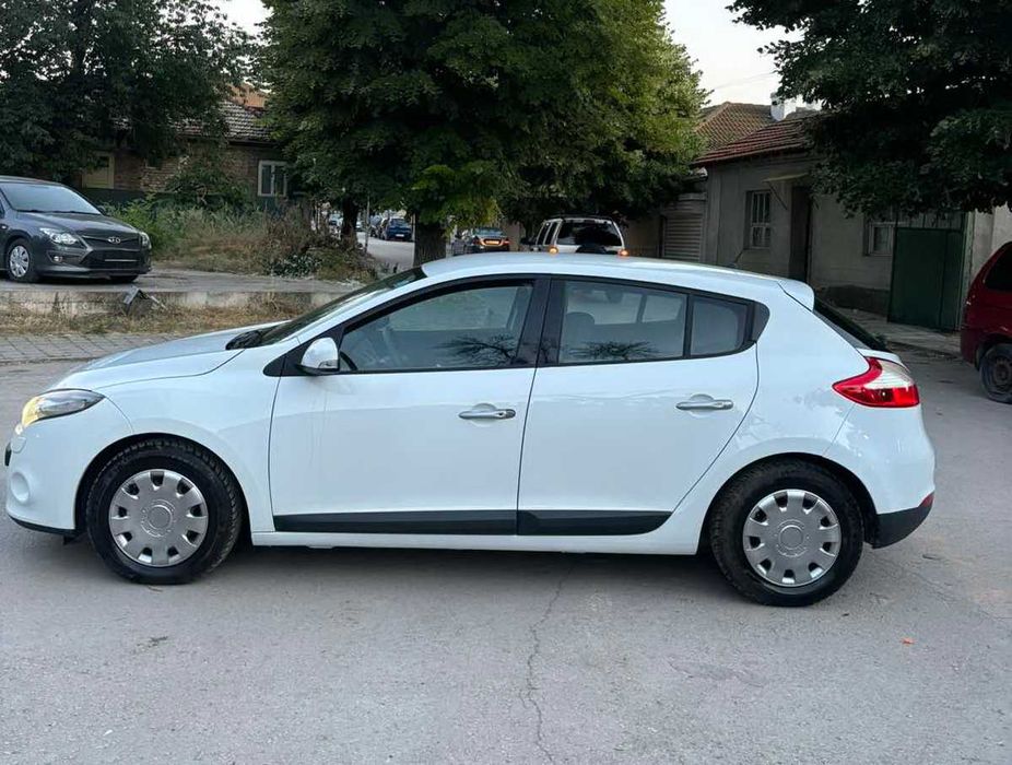 Renault  Megane III  1.5 dCI  нов внoс