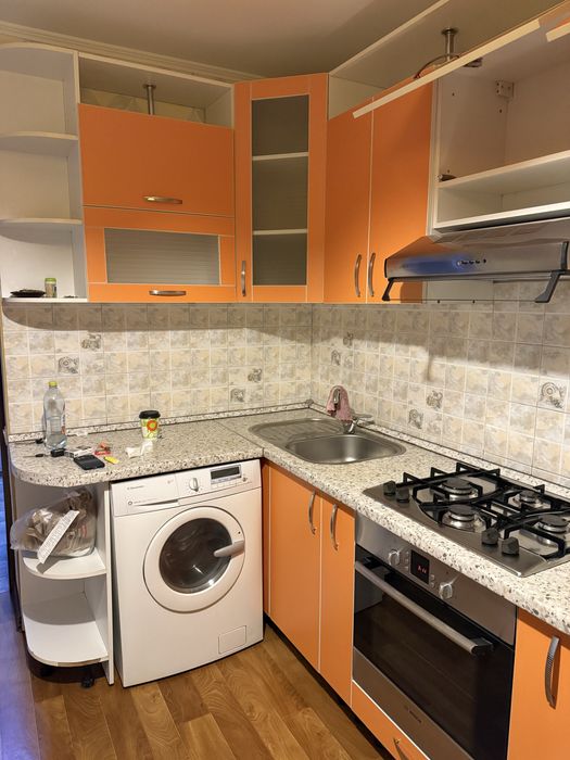 Продам угловой кухоный гарнитур