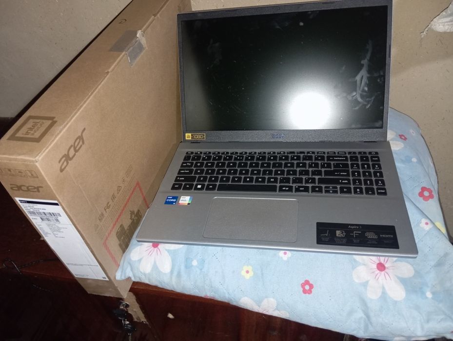 Aspire 3 noutbuk sotiladi