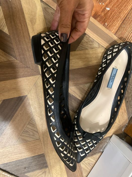 Продаются балетки Prada