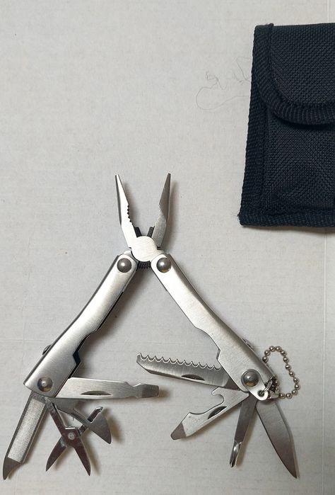 Unealta multifunctionala MAMMUT