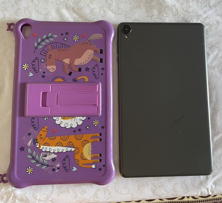 Планшет на запчасти.  .