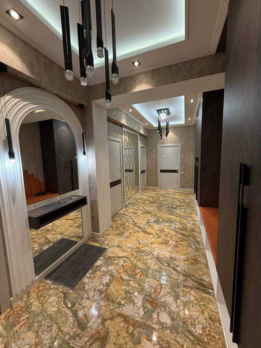 4-комнатная квартира 135 м² с ремонтом в новостройке, Мирабад