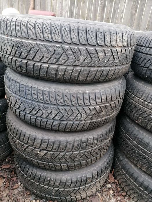 Set 4 Anvelope Iarna Pirelli ScorpionWinter 235 60 R18 ci25