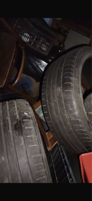 Шины летние 215/40 r18