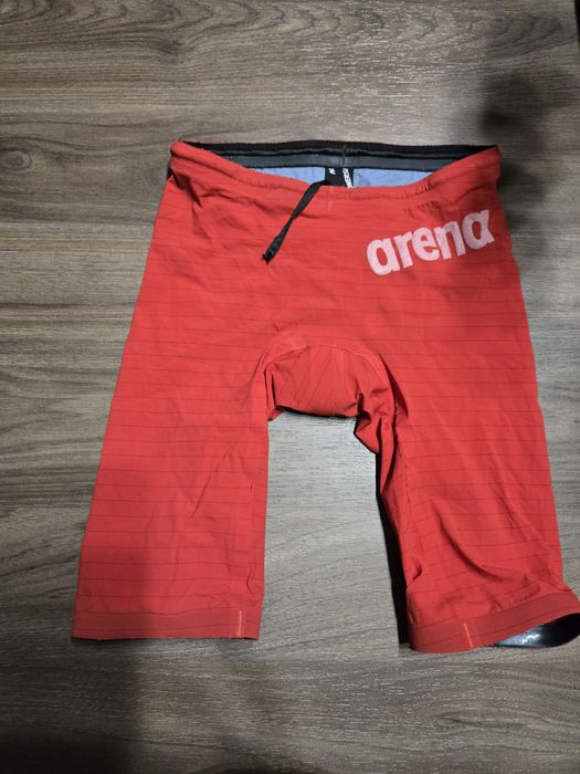 Бански Arena Powerskin Carbon