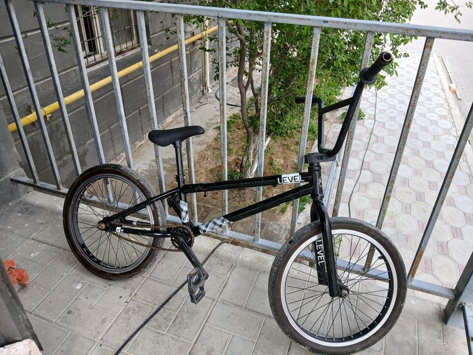 Велик Level bmx.