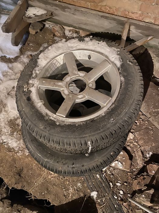 16 шины с дисками