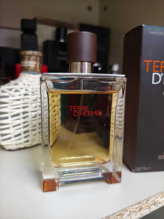 Парфюм Terre dHermes eau intense vetiver