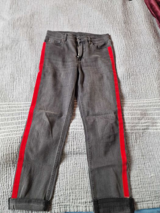 Дамски дънки различни цветове и модели