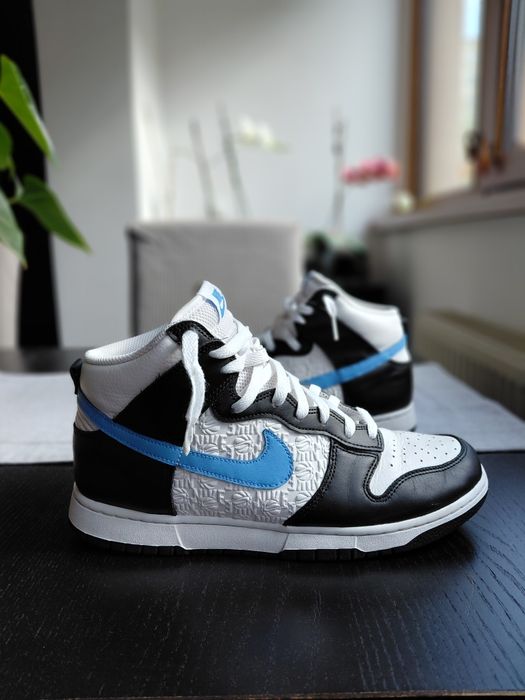Nike Dunk High EMB