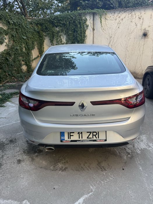 Renault Megane 2020 benzină, 6.358 € — imagine 1