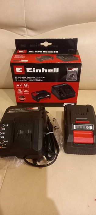 Kit Einhell PXC.  Acumulator de 4 Ah si incarcator rapid.  Nou!