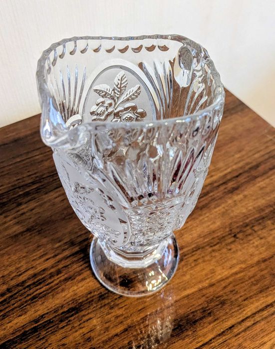 Кувшин хрустальный