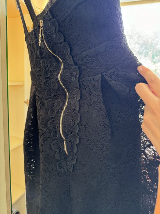 Продам шикарное черное платье